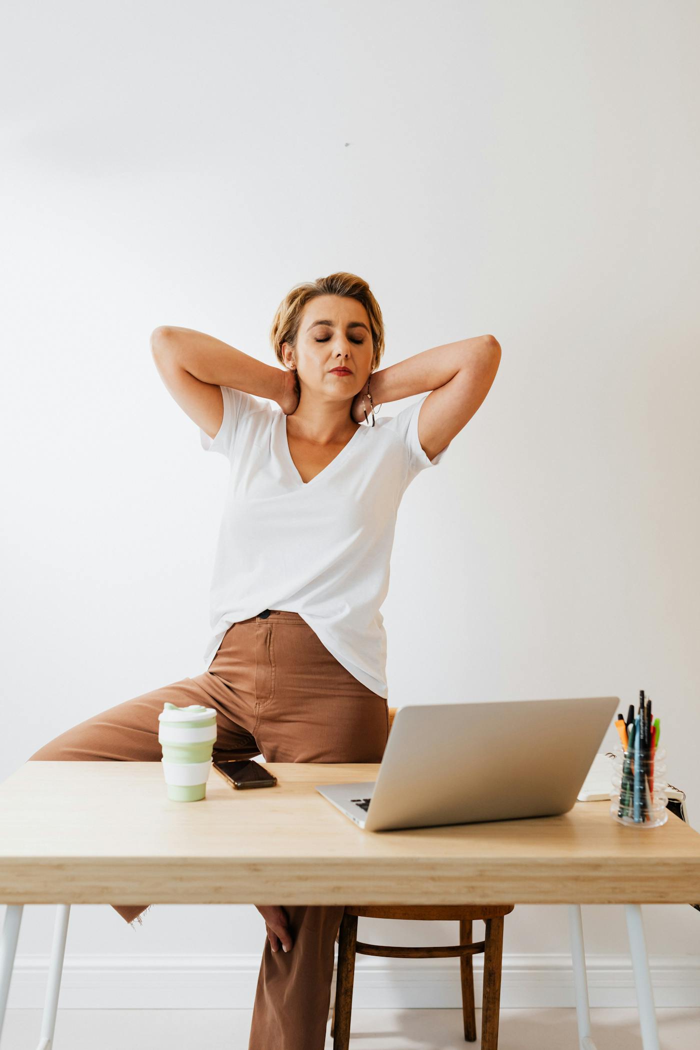 Fix Your Desk: 8 Workplace Ergonomic Tips for Better Posture